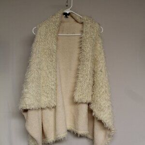 WOMEN'S WHITE FUR VEST